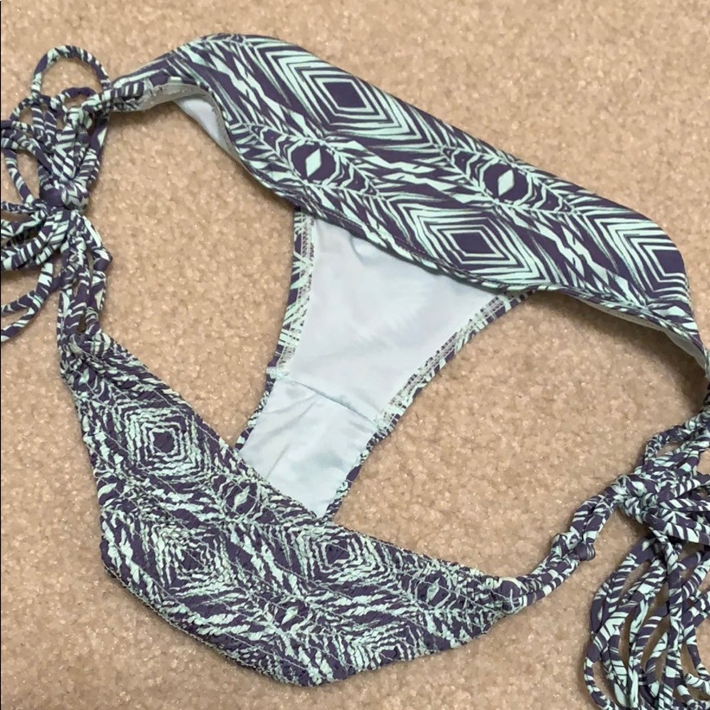 Volcom Bikini Bottom With String Detailing - image 7